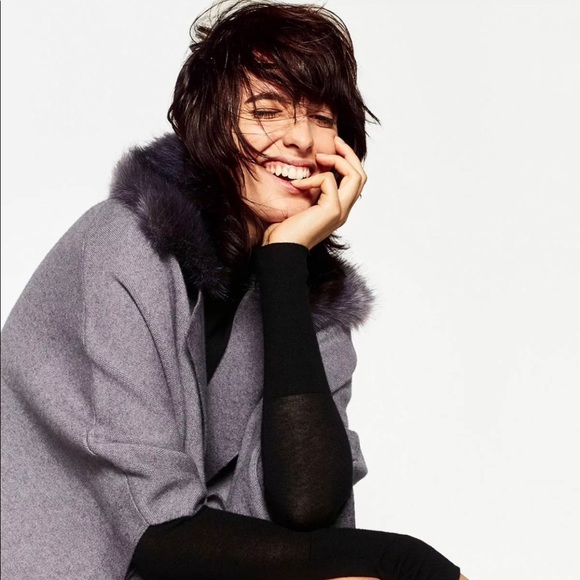 Zara Knit Cape Poncho Faux Fur Collar SMALL - Picture 5 of 13